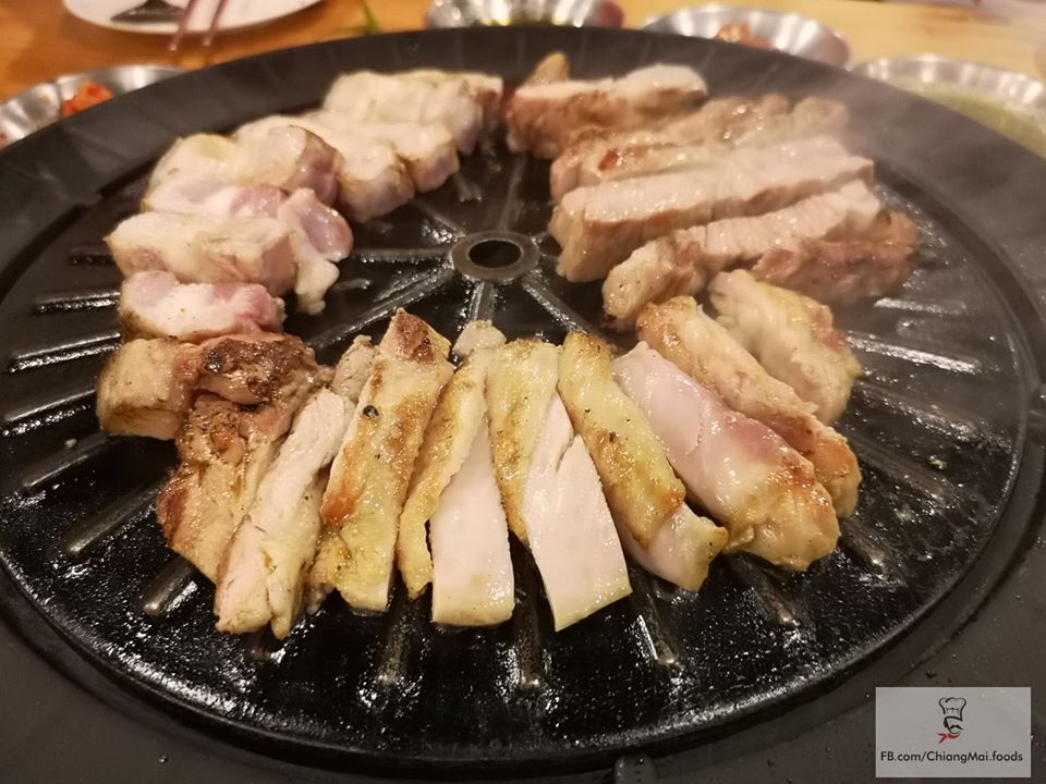 ร้านปิ้งย่าง ย่านถนนนิมมานเหมิทร์ KOBQ Korean Restaurant