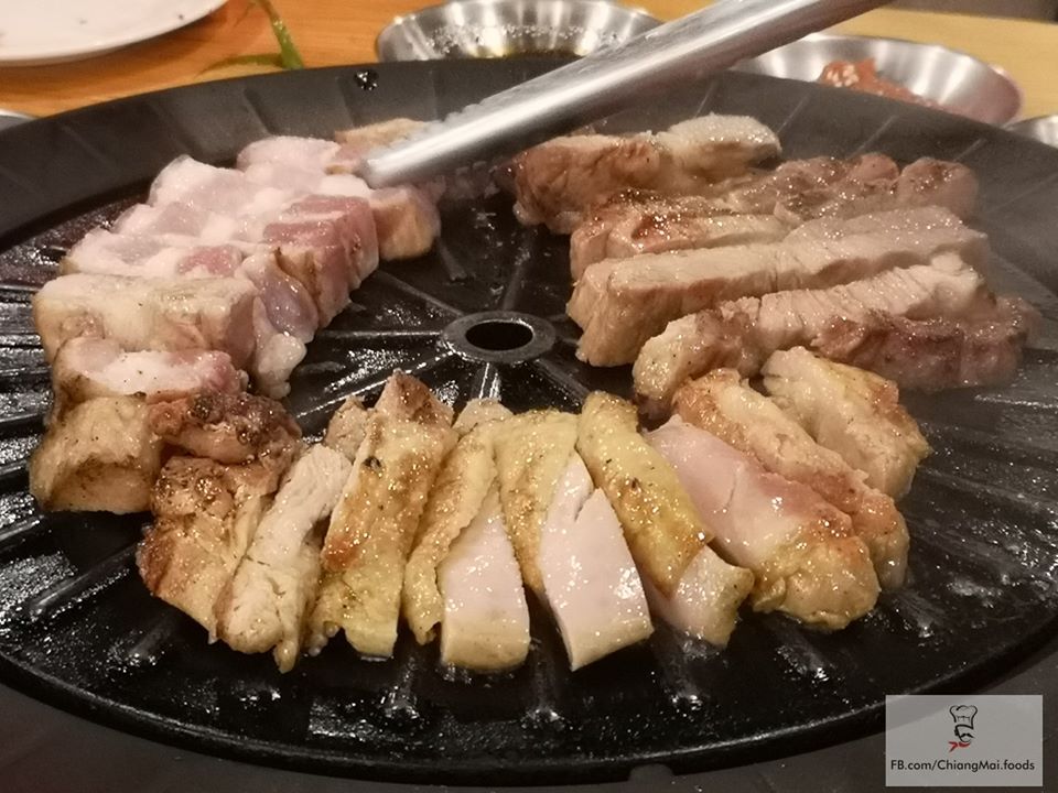 ร้านปิ้งย่าง ย่านถนนนิมมานเหมิทร์ KOBQ Korean Restaurant