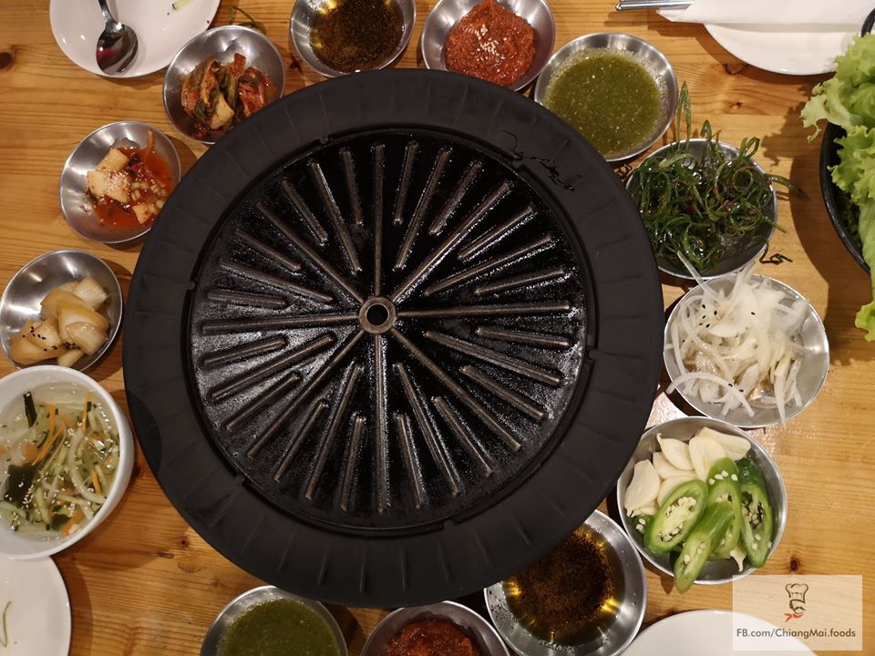 ร้านปิ้งย่าง ย่านถนนนิมมานเหมิทร์ KOBQ Korean Restaurant